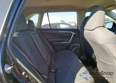 2019 Toyota Rav4 Le z USA, uszkodzony, nr VIN JTMH1RFV7KJ007063